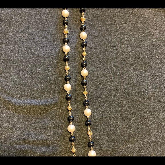 Vintage Trifari Beaded Necklace Black White Gold Tone Exquisite - Picture 6 of 7